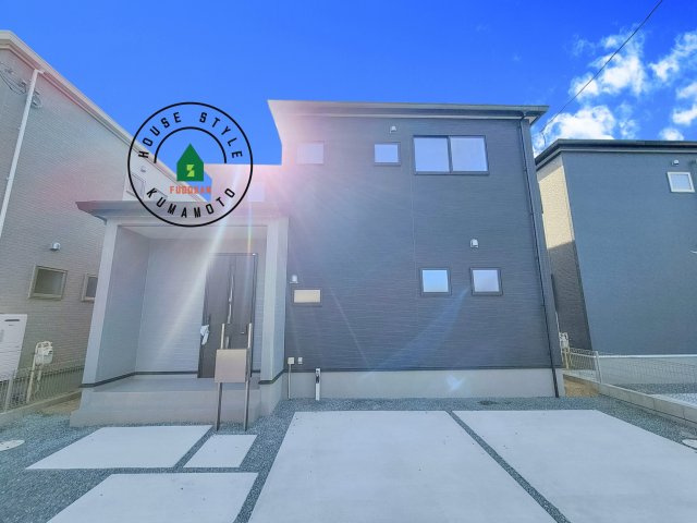 熊本市東区長嶺西2丁目第2-5棟（2号棟）の外観|デザイン性のある外観です。