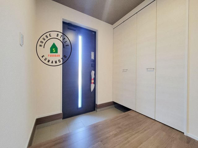 熊本市東区長嶺西2丁目第2-5棟（2号棟）の防犯設備|二重ロックでしっかり防犯対策ができます。