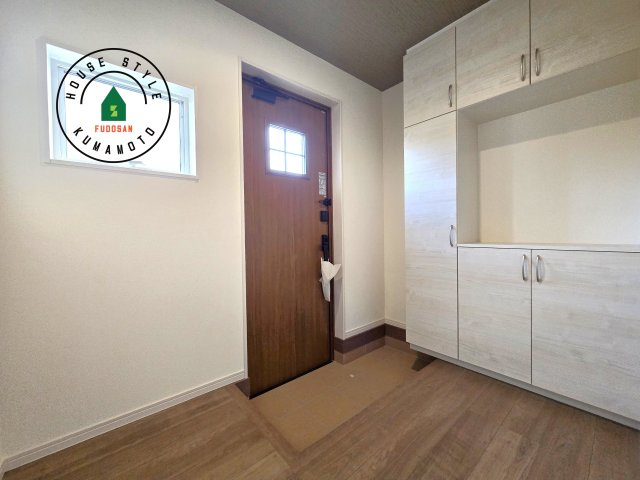 宇城市松橋町松橋第1-2棟（1号棟）の内観：施工例|二重ロックでしっかり防犯対策ができます。