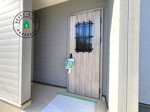 熊本市北区龍田7丁目第4-5棟（4号棟）の玄関|おでかけの時も帰った時も、「我が家」を最初に感じでもらえる素敵な空間に。