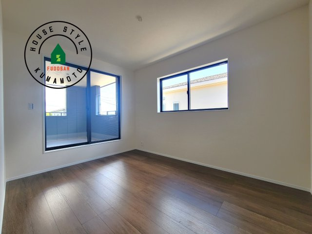 菊池市西寺第1-8棟（6号棟）の寝室|主寝室には収納力に優れたクローゼットがありますので、お部屋もすっきり片付きます。