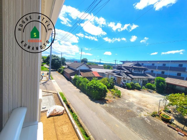 菊池市西寺第1-8棟（5号棟）の展望|窓から緑が見える物件も魅力的です。