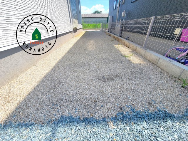 菊池市西寺第1-8棟（3号棟）の庭|お庭で自由な時間を過ごせます。