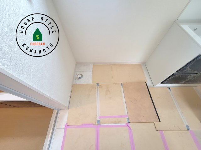 熊本市東区戸島西7丁目第7-3棟（1号棟）のランドリースペース|追い炊きリモコン　システムバスはお風呂とリビングから操作可能です。