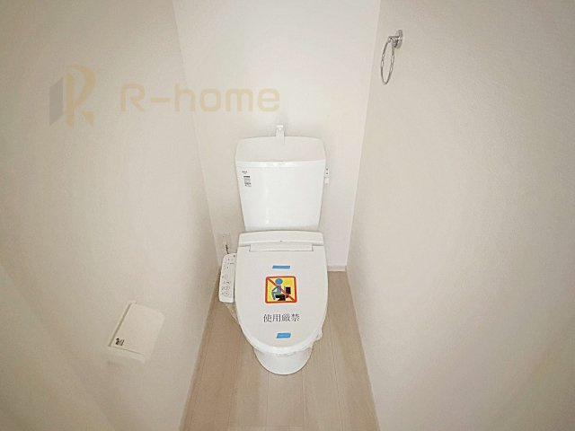 つくば市古来1期　新築戸建て　2号棟のトイレ|温水洗浄便座付きのトイレ。