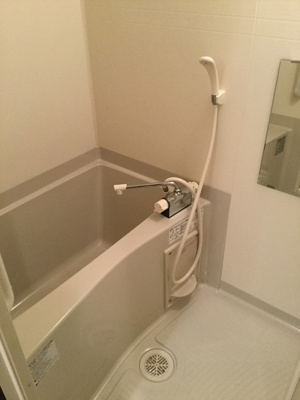 【浴室】 | ロックブリッジ