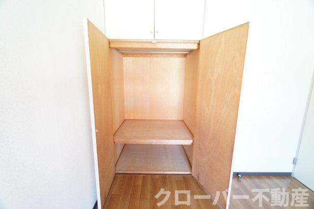 リベルテ東山の洗面所