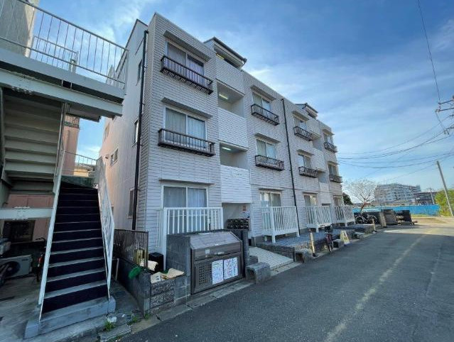 船橋市藤原1丁目　一棟売マンション　大規模修繕工事済みの外観