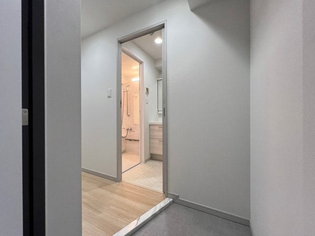 藤の邸　江戸堀の玄関