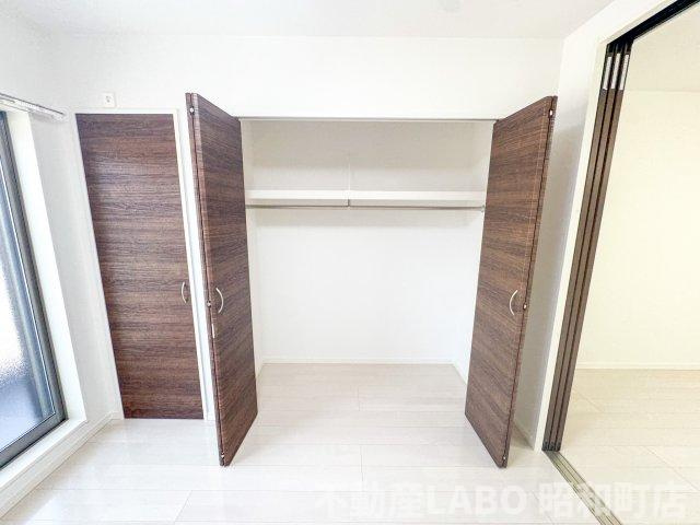  オルフェアメゾン清水丘壱番館の収納