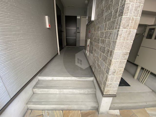 フジパレス瓜生堂1番館のロビー