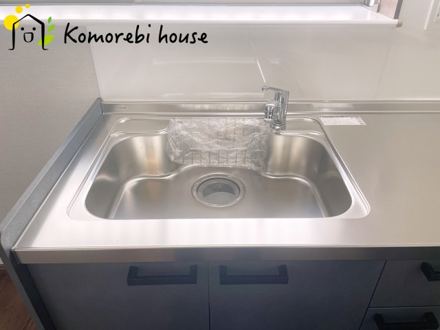 白岡市西2丁目　中古一戸建てのキッチン|コンパクトなキッチンで掃除もラクラク