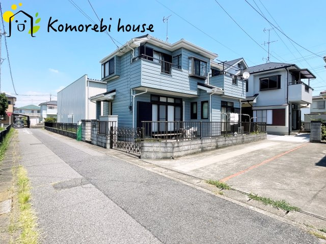 白岡市西2丁目　中古一戸建ての前面道路含む現地写真|前面道路含む現地写真です