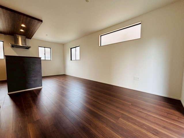 よかタウン／東区新外３丁目／1号棟の居間・リビング