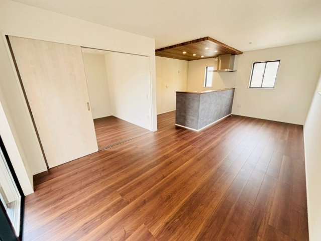 よかタウン／東区新外３丁目／1号棟の居間・リビング