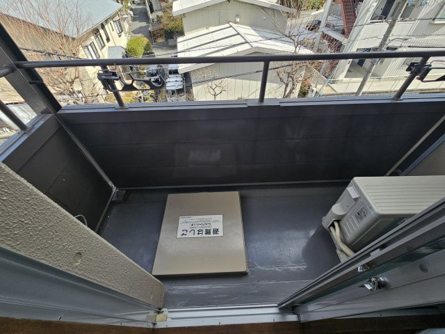 モンテメール学園前のバルコニー