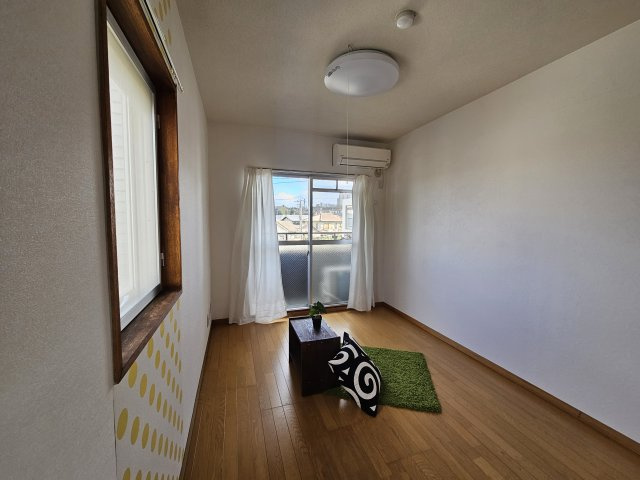 モンテメール学園前の子供部屋