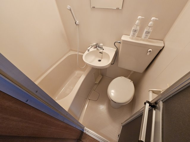 モンテメール学園前の浴室