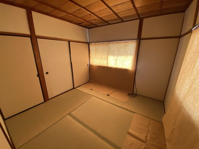 末広町二戸一の和室