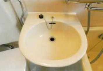 松戸市東平賀　店舗付き住宅　満室稼働中の洗面所