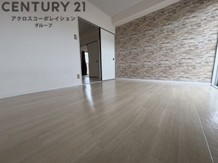 ソレイユ山本の洋室