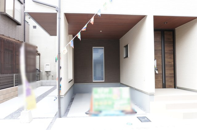 越谷市谷中町2丁目 新築分譲住宅の駐車場