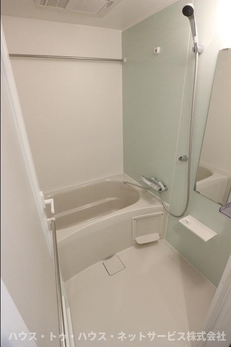 メゾンボヌールの浴室