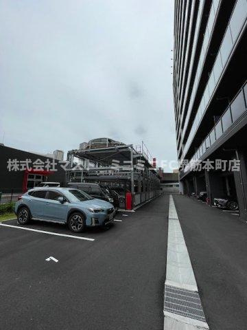 スプランディッド梅田グランノースの駐車場
