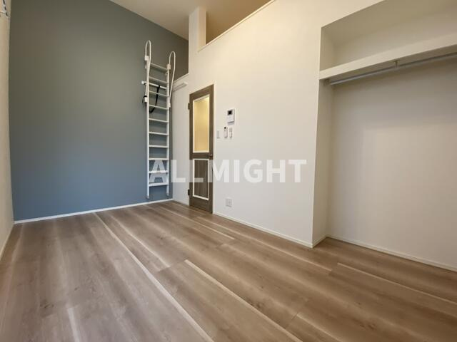 アザーレキュリオス生田の居間・リビング