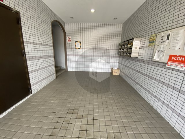 ベルメゾン伍の坪のロビー