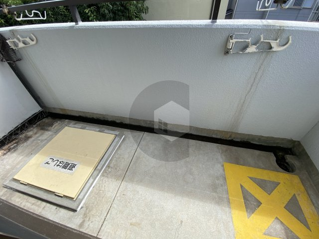 ベルメゾン伍の坪のバルコニー