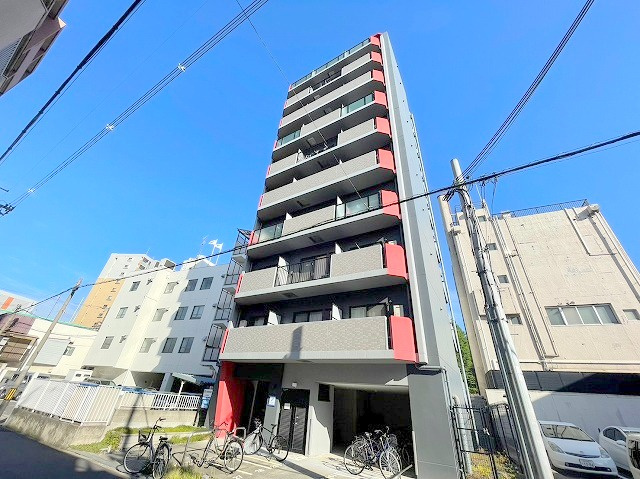 グランパシフィック十三元今里の外観