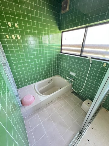 西宮町戸建ての浴室