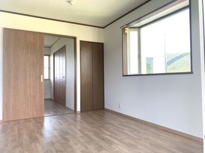 【洋室】 | ミルキーウェイ