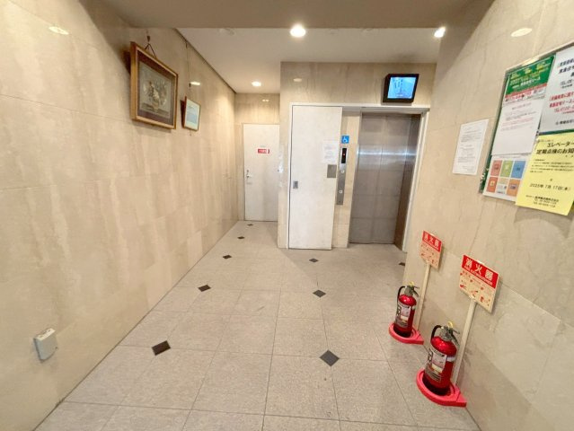 ヴィヴァーチェ2番館のロビー