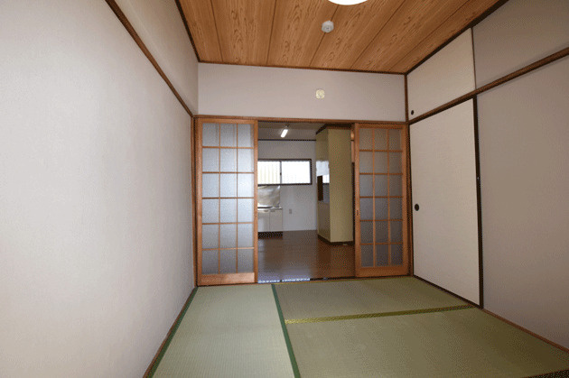 八千代市高津　店舗付き住宅の和室