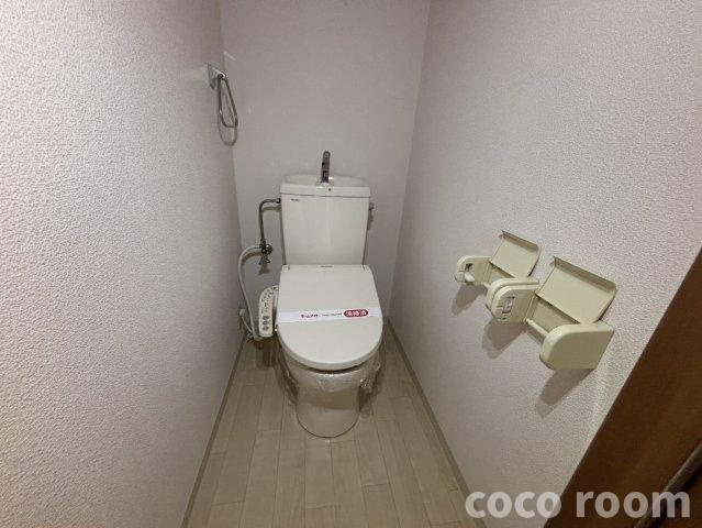 グローリアスのトイレ