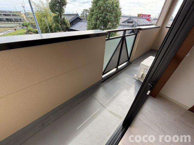 グローリアスのバルコニー