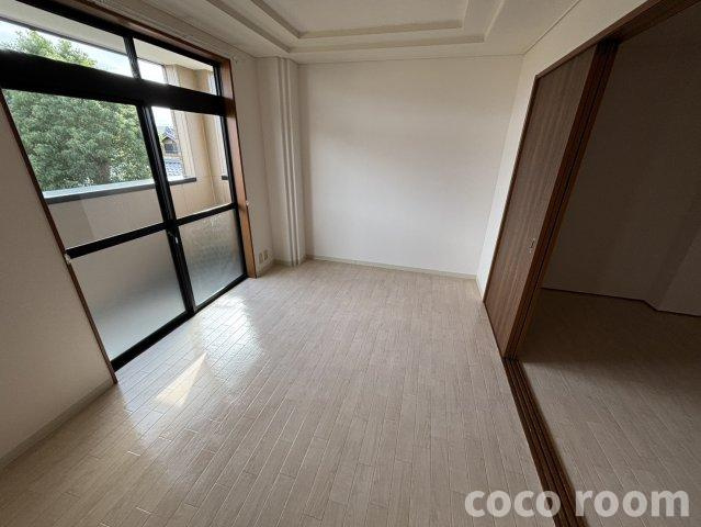 グローリアスの居間・リビング