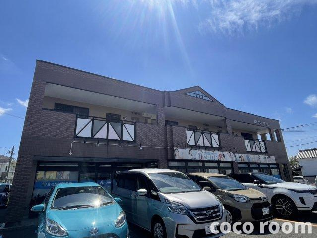 グローリアスの外観