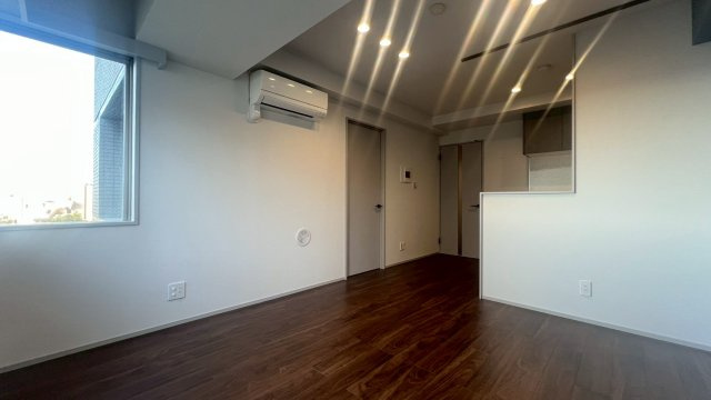 グランドステージ三宿　2LDKの居間・リビング|2025.11.17撮影