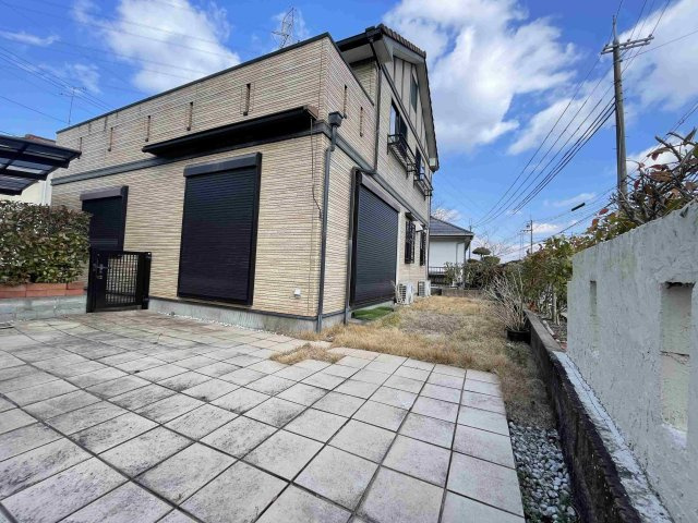 けやき坂１丁目　中古戸建の庭|開放的なお庭　ガーデニングも楽しめそうですね☆