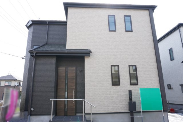 越谷市柳町 新築分譲住宅の外観