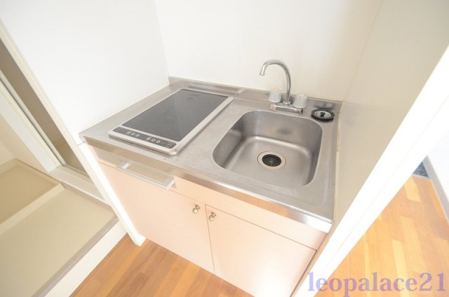 レオパレスＪＯＹのキッチン|きれいなキッチンです