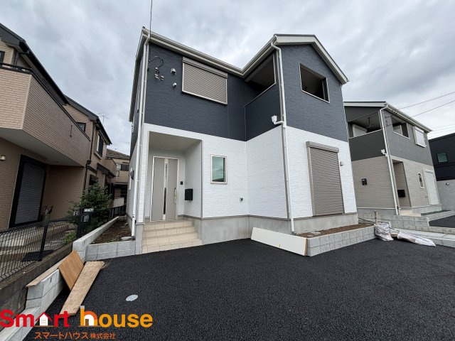 厚木市下荻野第17　新築2棟の外観