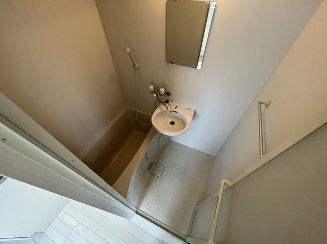 明賢マンションの浴室|お風呂です