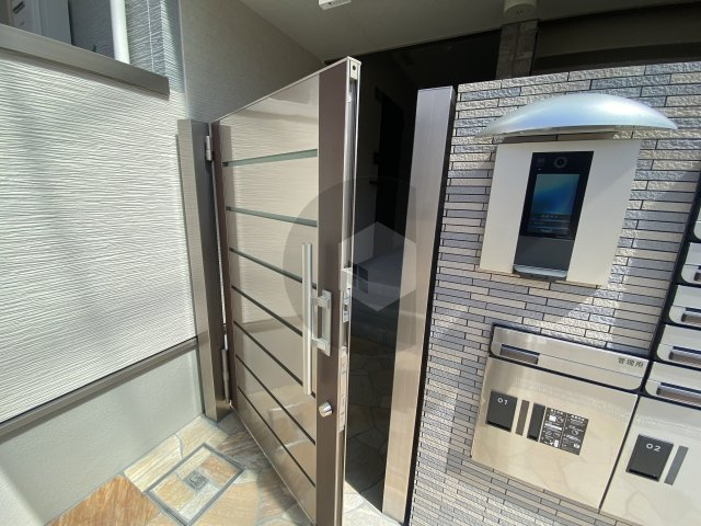 フジパレス瓜生堂5番館のエントランス