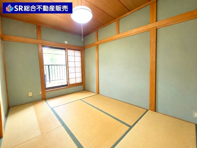 菱江5丁目中古戸建の寝室|落ち着いた雰囲気で寝室にいかがでしょうか？（AIで残置物削除）