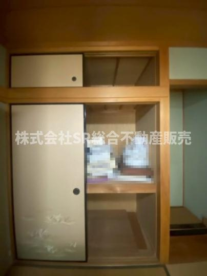 菱江5丁目中古戸建の収納|和室らしい床の間もあり、押入にはたくさん収納できます！