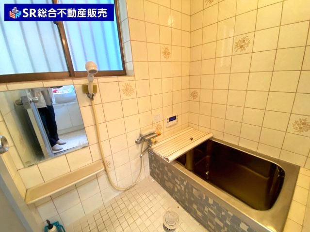 菱江5丁目中古戸建の浴室|お風呂には窓もあり、換気がバッチリとできます☆